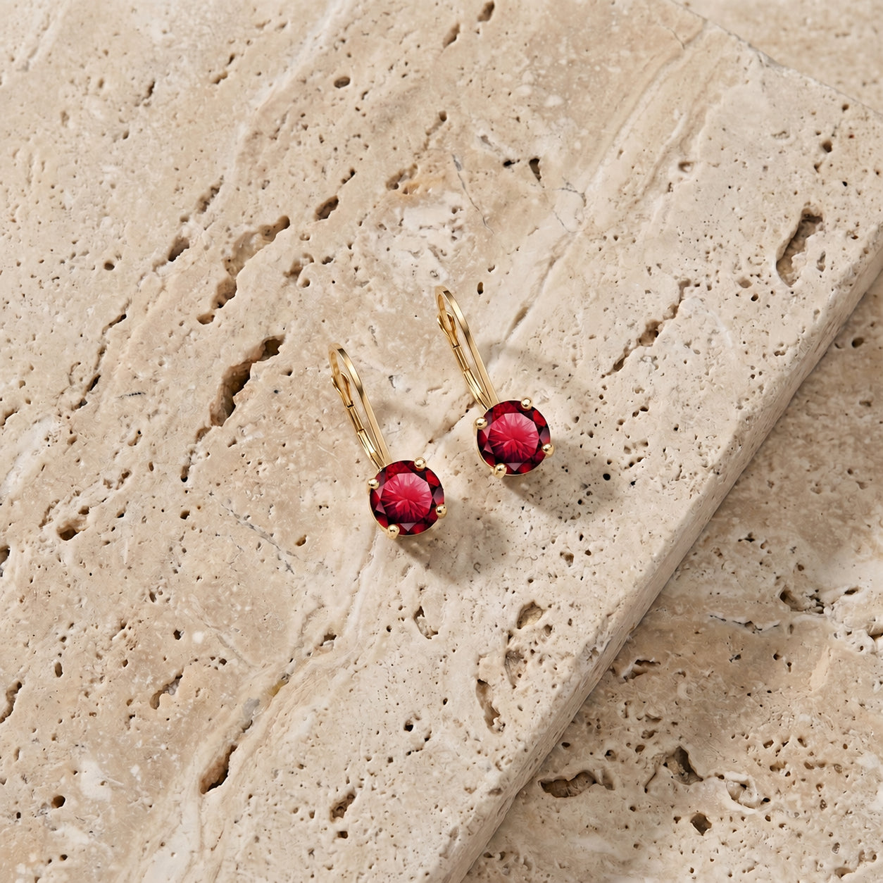 Yellow Gold Heritage Earrings Emerald 10K — Lidia