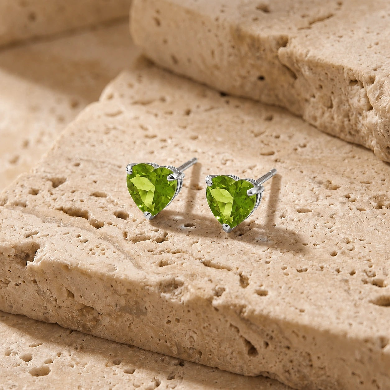 White Gold Grace Earrings Peridot 10K — Minerva