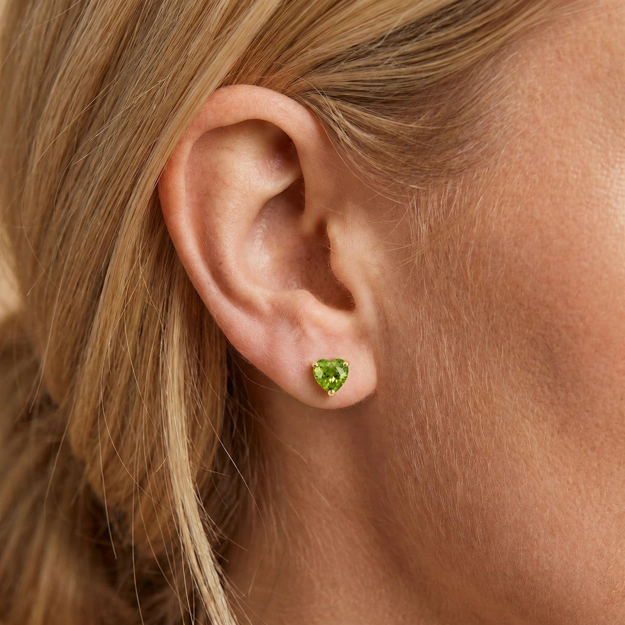Yellow Gold Grace Earrings Peridot 10K — Minerva