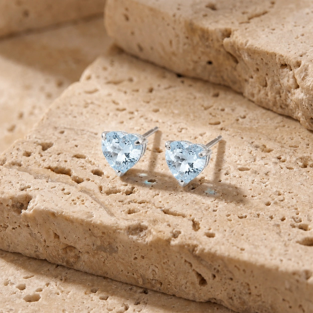White Gold Grace Earrings Aquamarine 10K — Minerva
