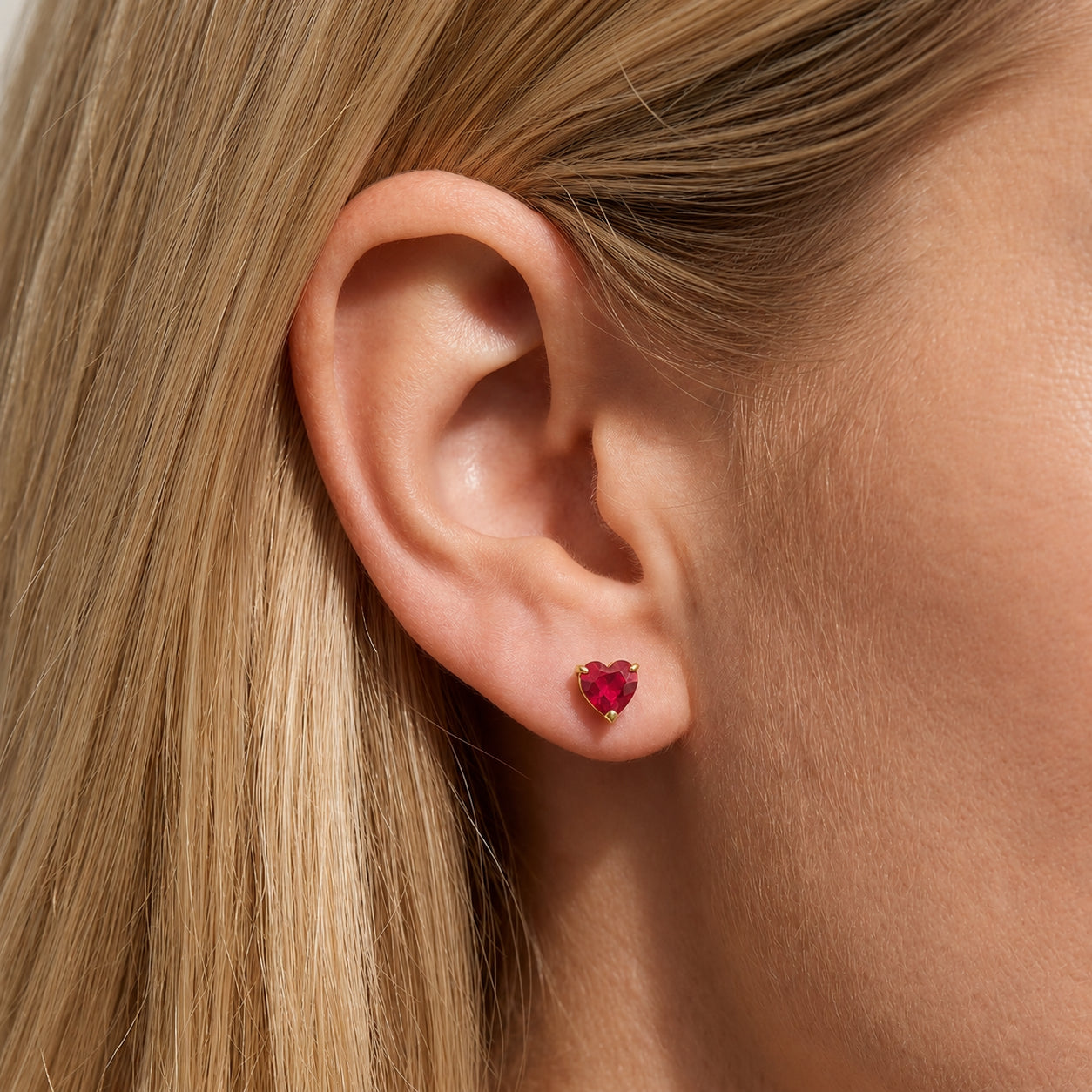 Yellow Gold Grace Earrings Emerald 10K — Minerva