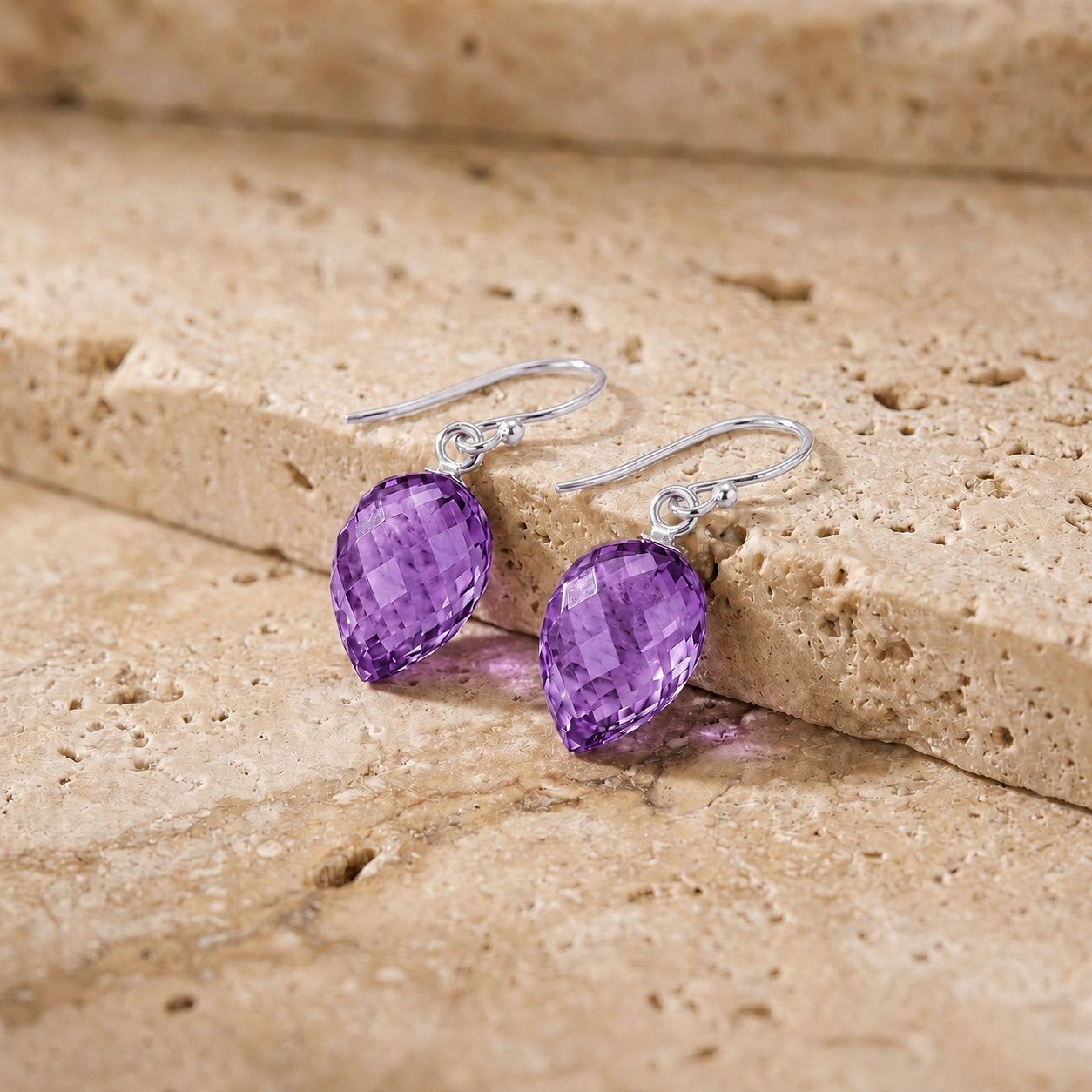 White Gold Earrings Amethyst 10K — Camilla