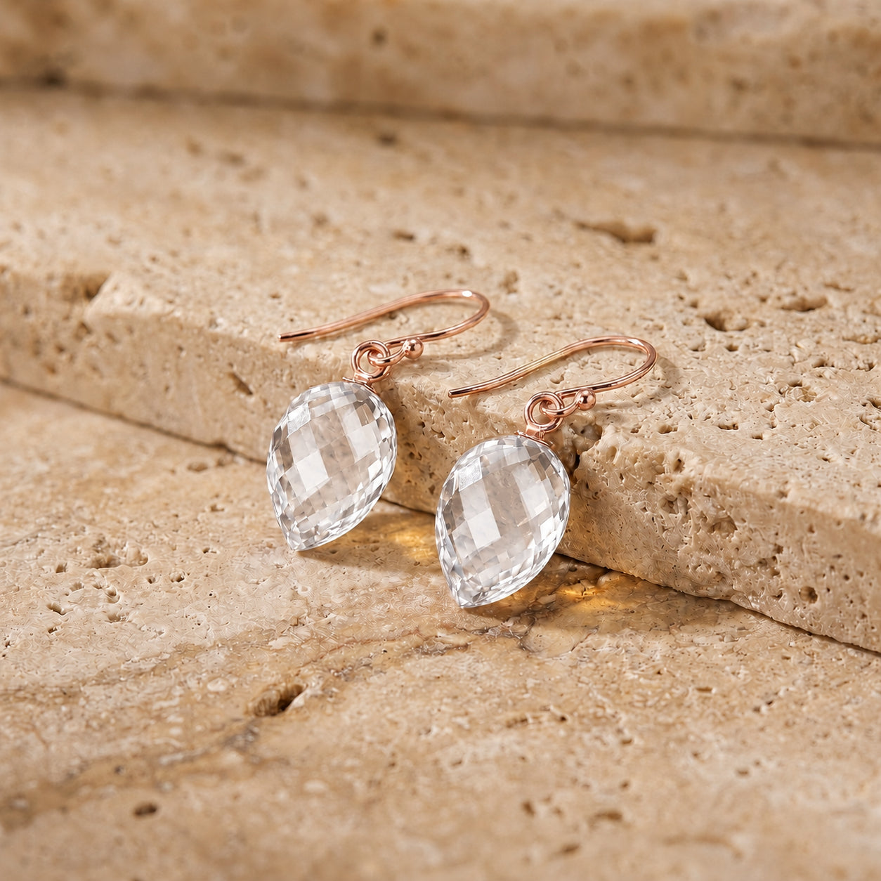 Rose Gold Earrings Emerald 10K — Camilla