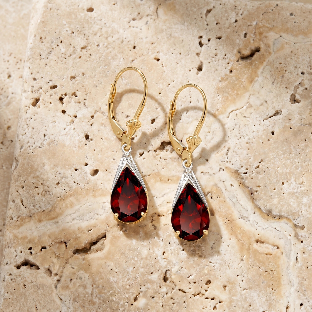 Yellow Gold Garnet — Mariaeusebia