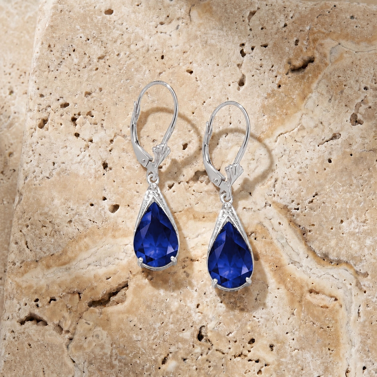 White Gold Sapphire — Mariaeusebia