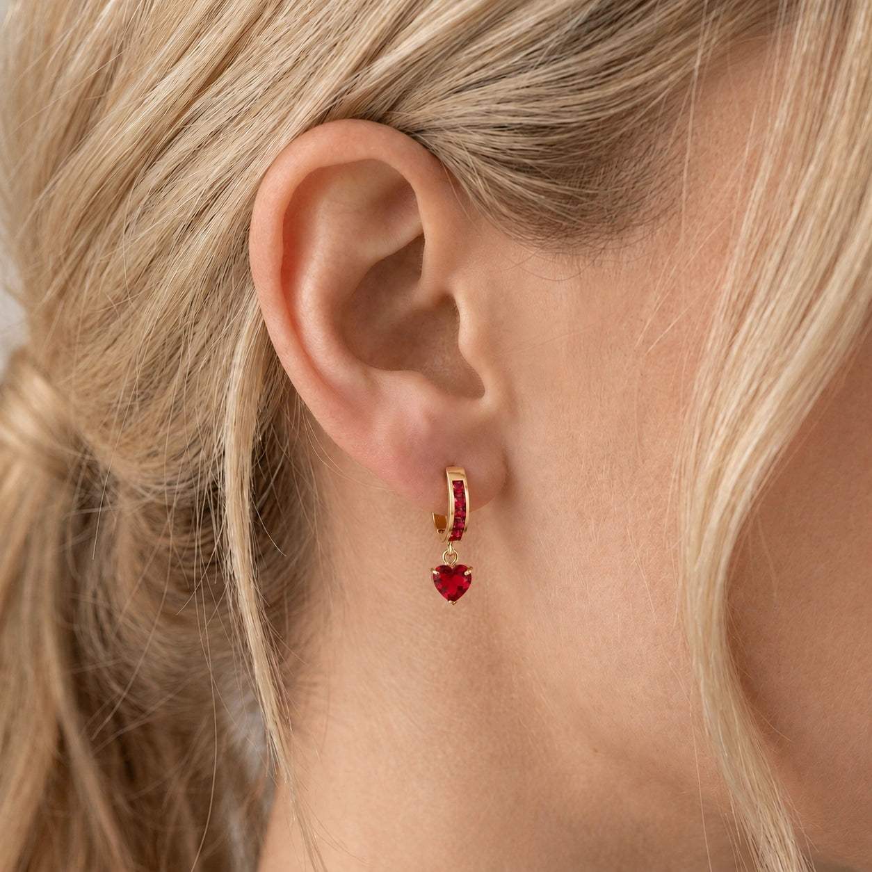 Yellow Gold Ruby — Mariaevelina