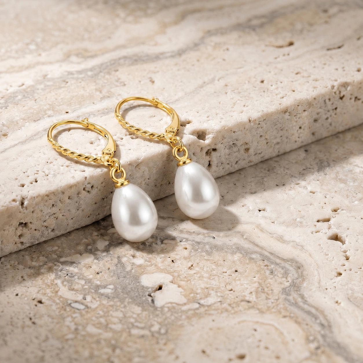 Yellow Gold Pearl — Mariafabiola