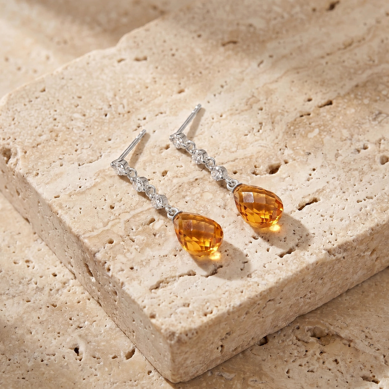 White Gold Diamond & Citrine — Mariafausta