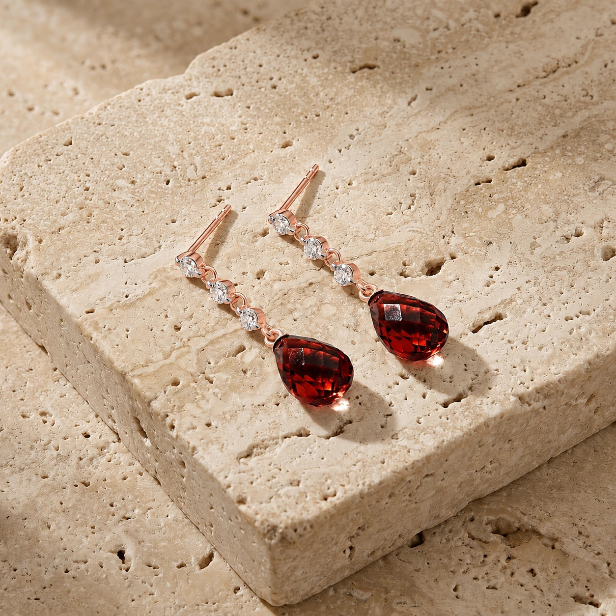 Rose Gold Diamond & Garnet — Mariafausta