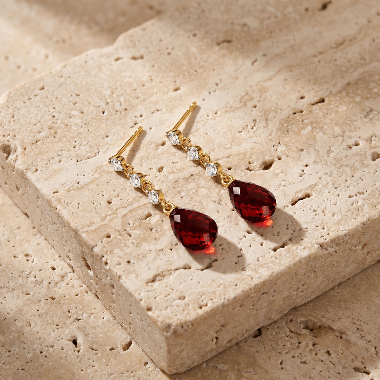 Yellow Gold Diamond & Garnet — Mariafausta