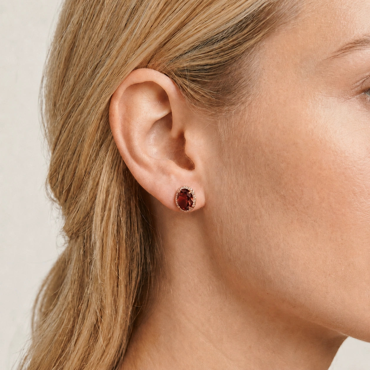 Rose Gold Earrings Garnet 10K — Donatella