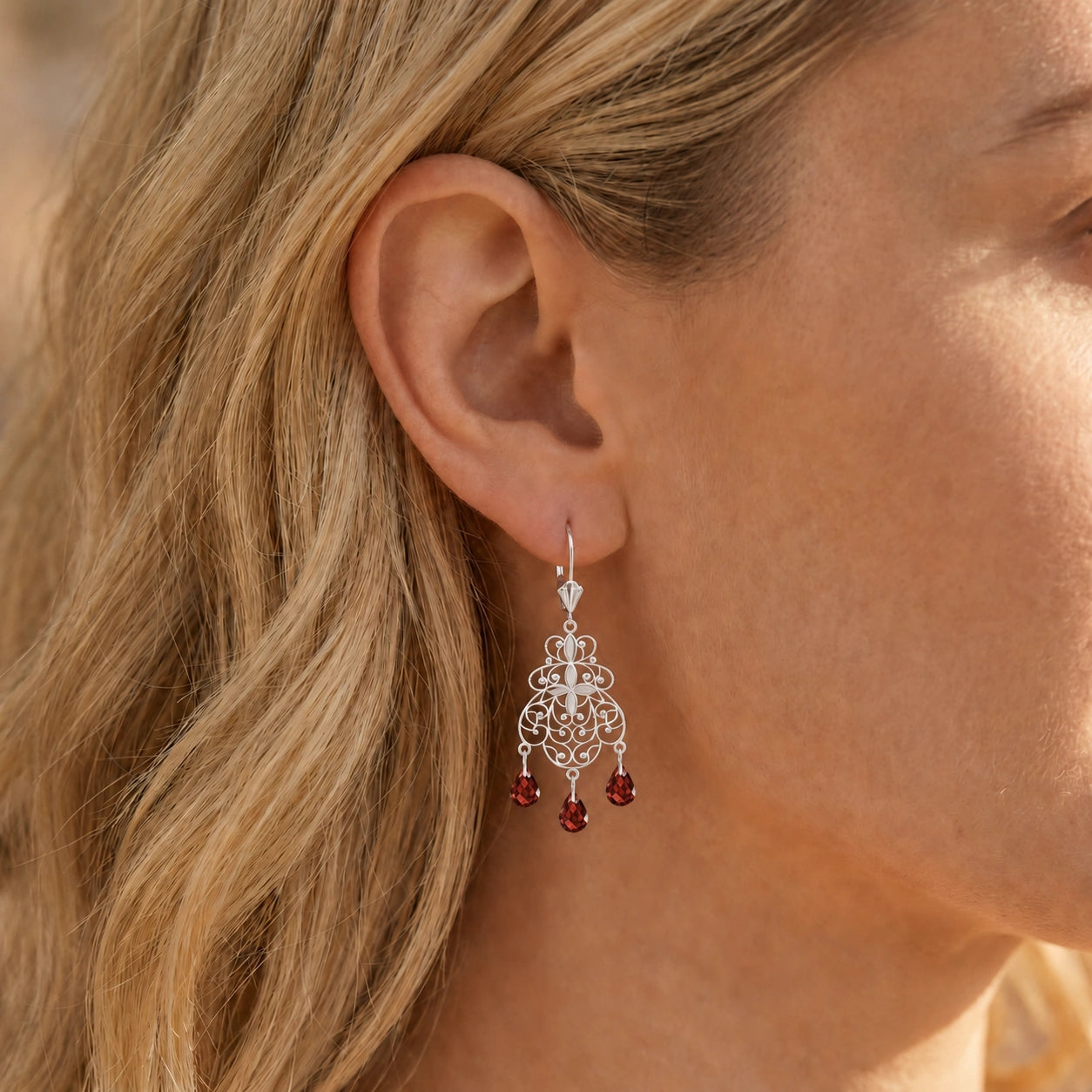 White Gold Garnet — Mariafernanda