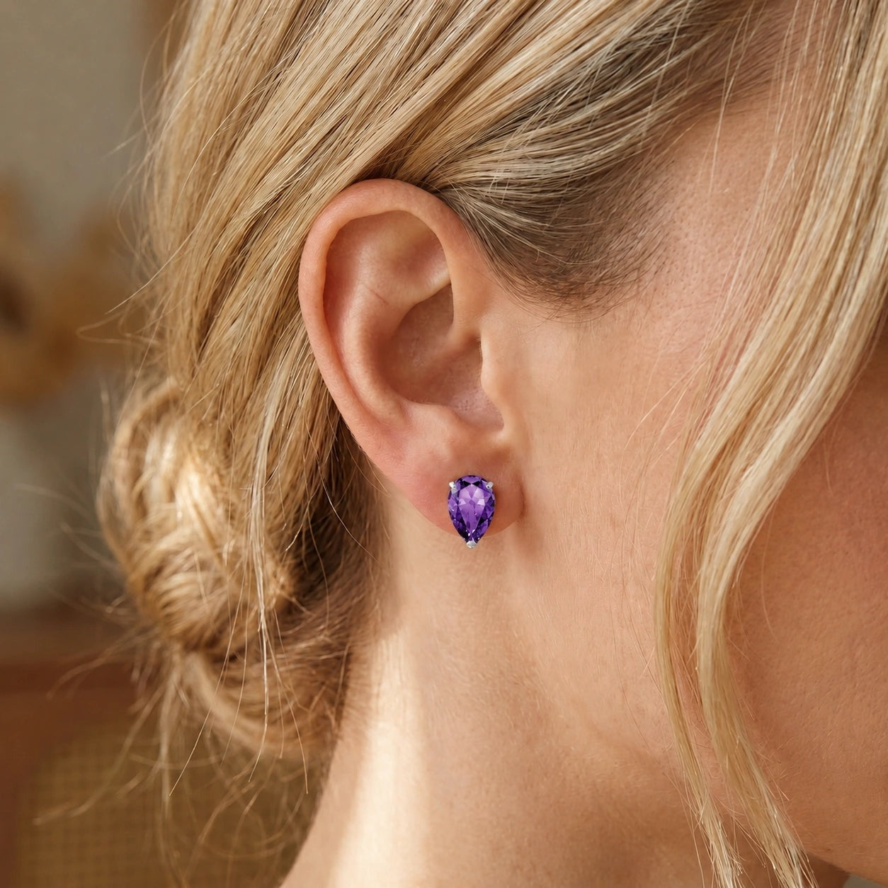White Gold Grace Earrings Amethyst 10K — Elisabetta