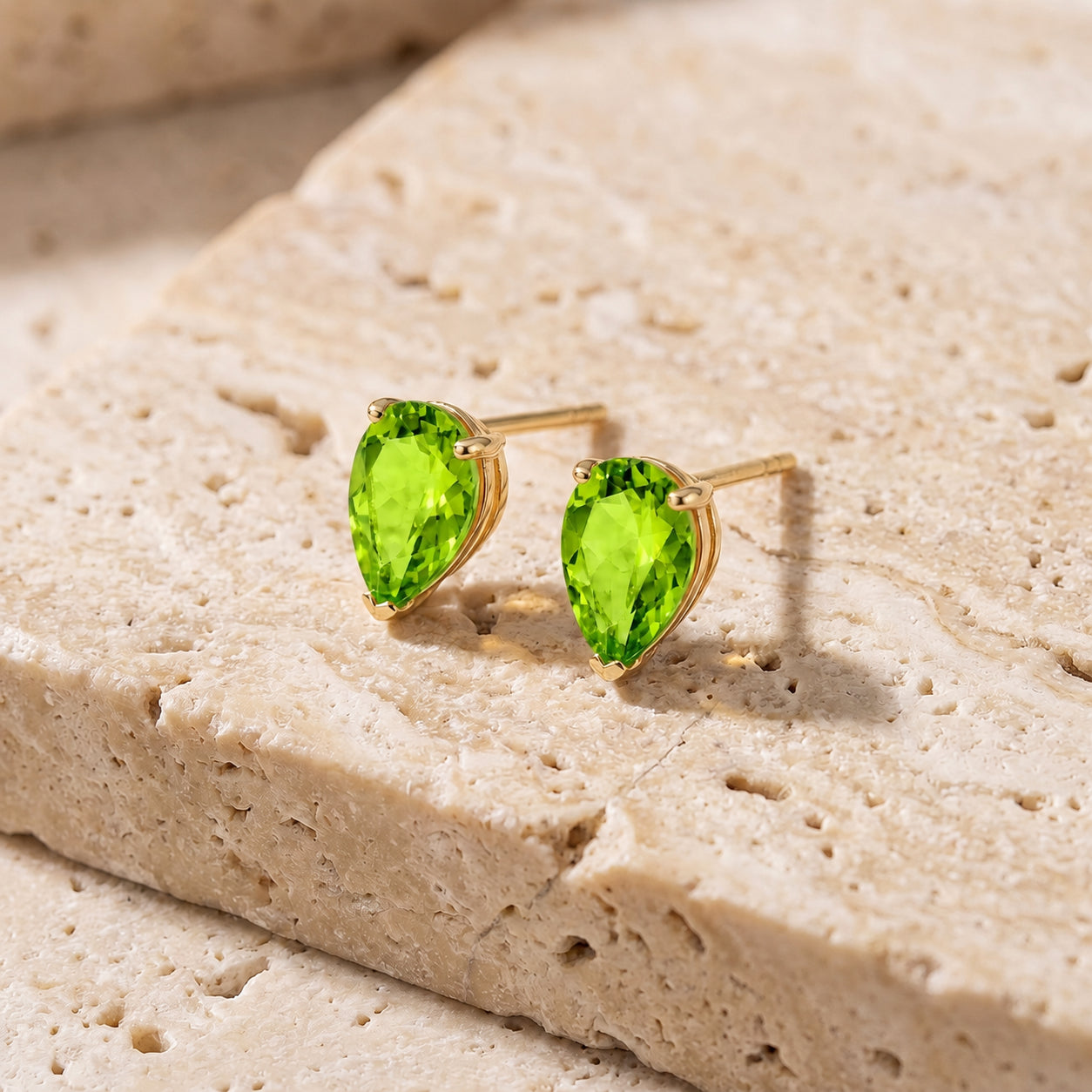 Yellow Gold Grace Earrings Ruby 10K — Elisabetta