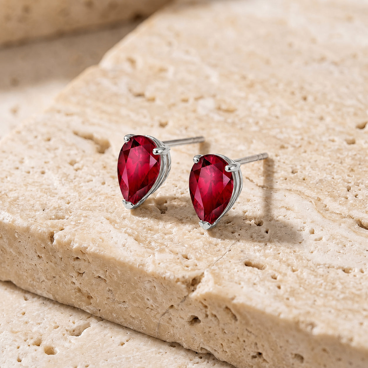 White Gold Grace Earrings White Topaz 10K — Elisabetta