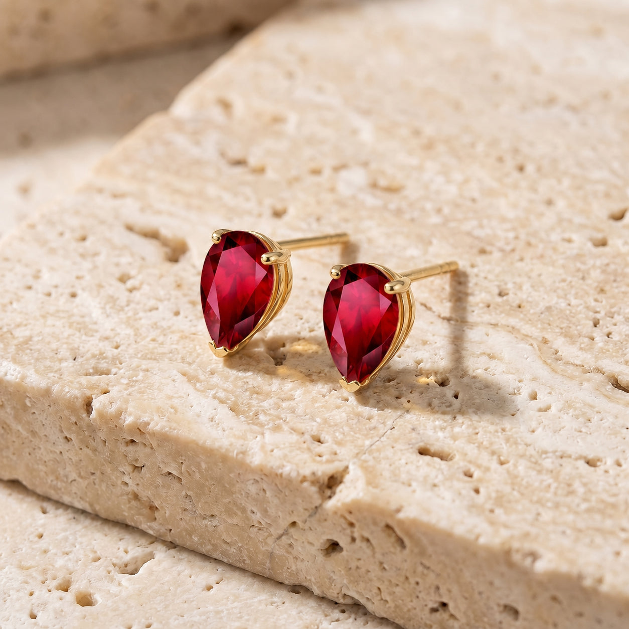 Yellow Gold Grace Earrings White Topaz 10K — Elisabetta