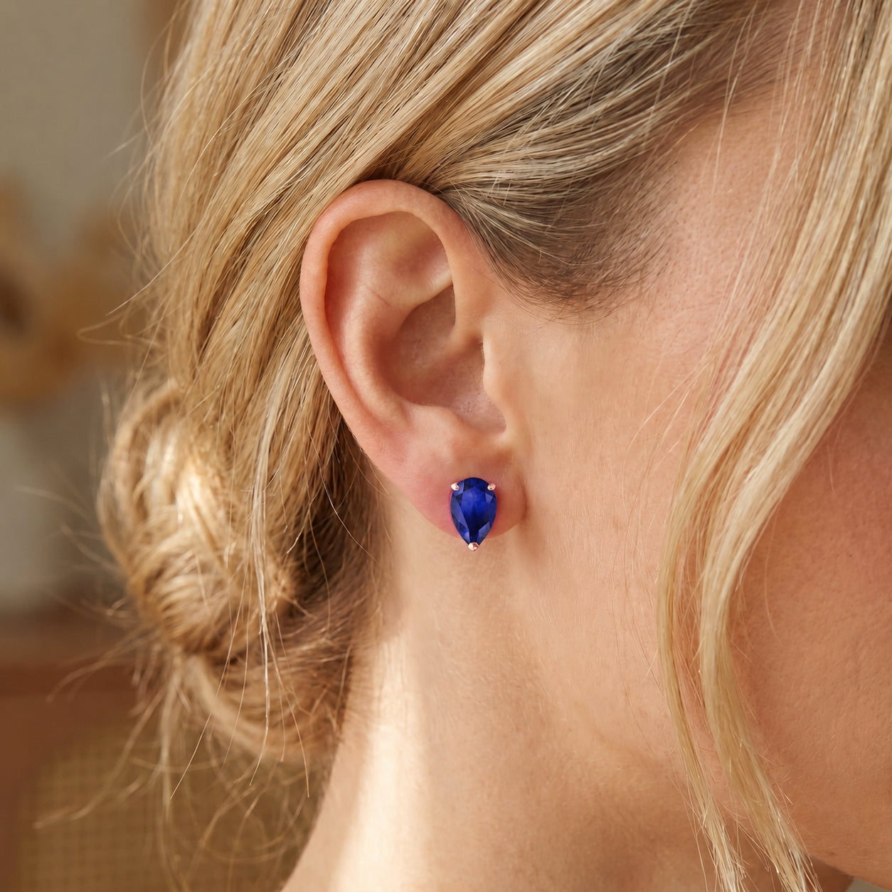 Rose Gold Grace Earrings Emerald 10K — Elisabetta