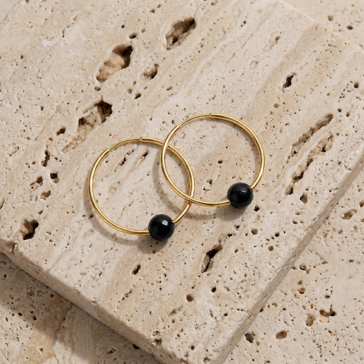 Yellow Gold Black Onyx — Mariafilomena