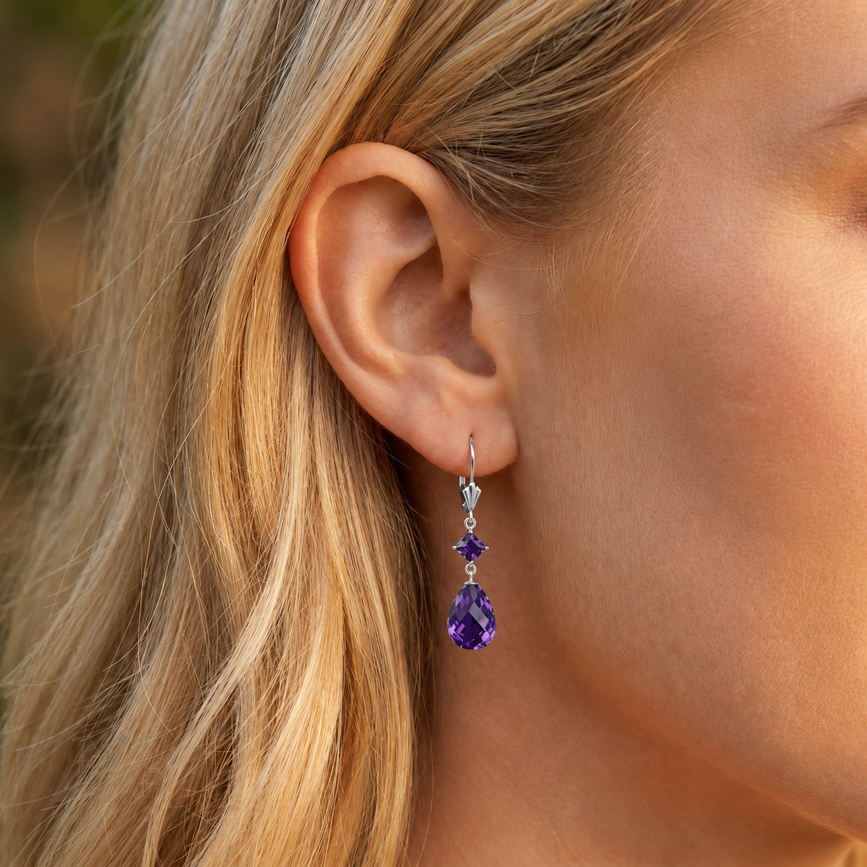 White Gold Petal Earrings Amethyst 10K — Fabiola