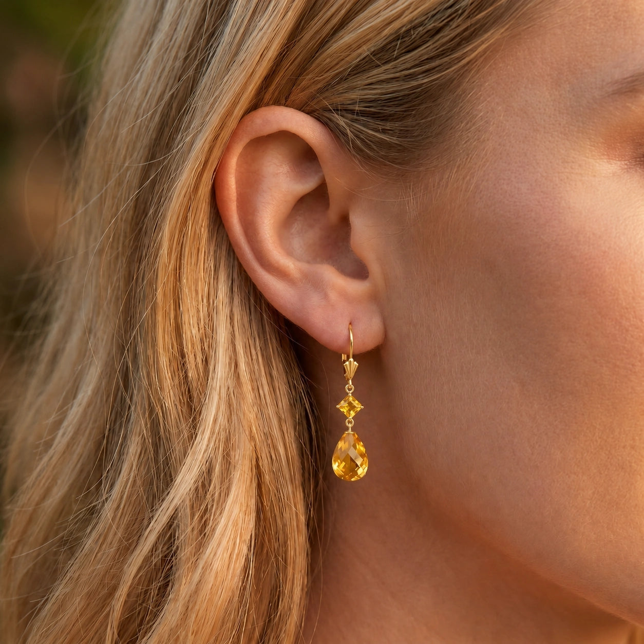 Yellow Gold Petal Earrings Amethyst 10K — Fabiola