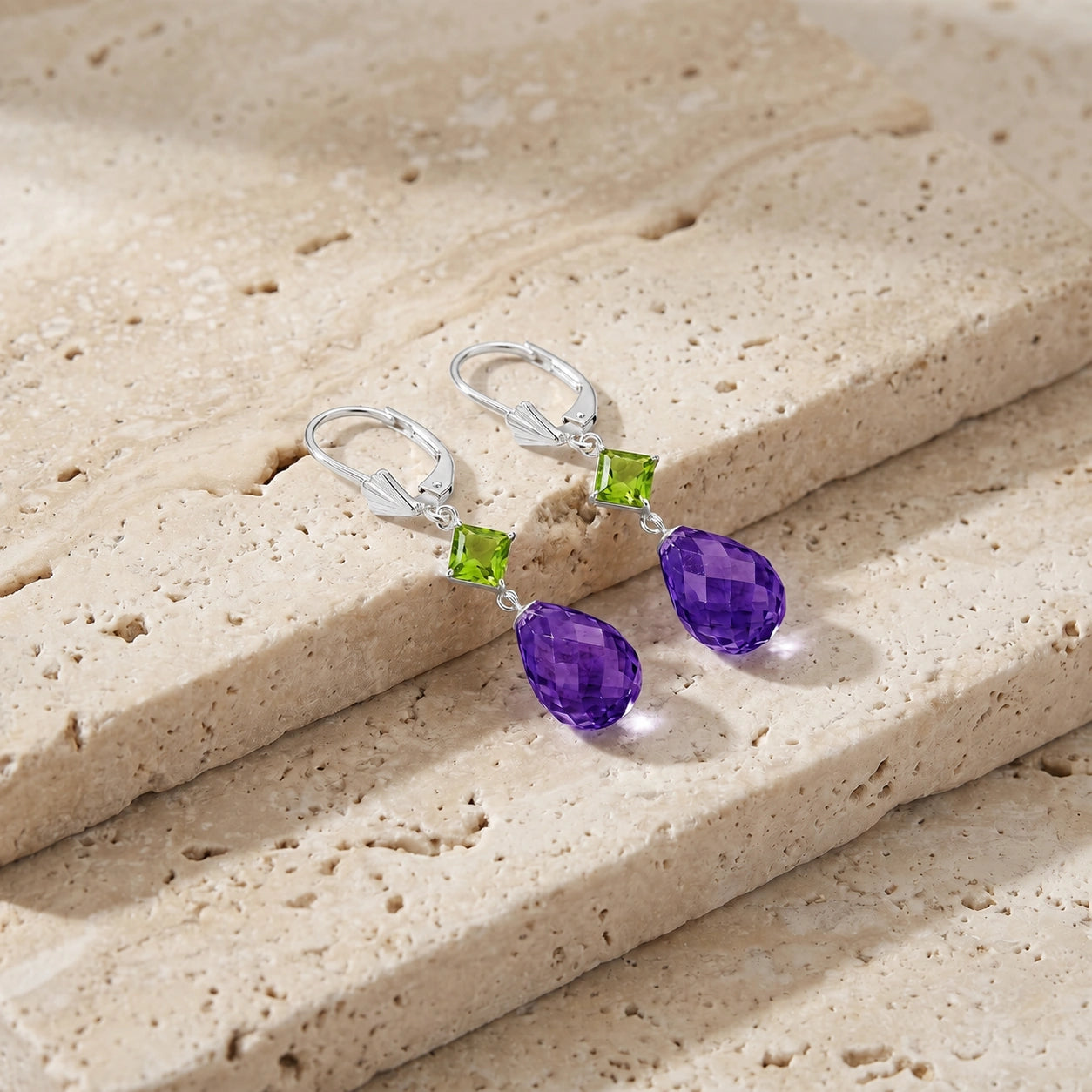 White Gold Petal Earrings Pearl 10K — Fabiola