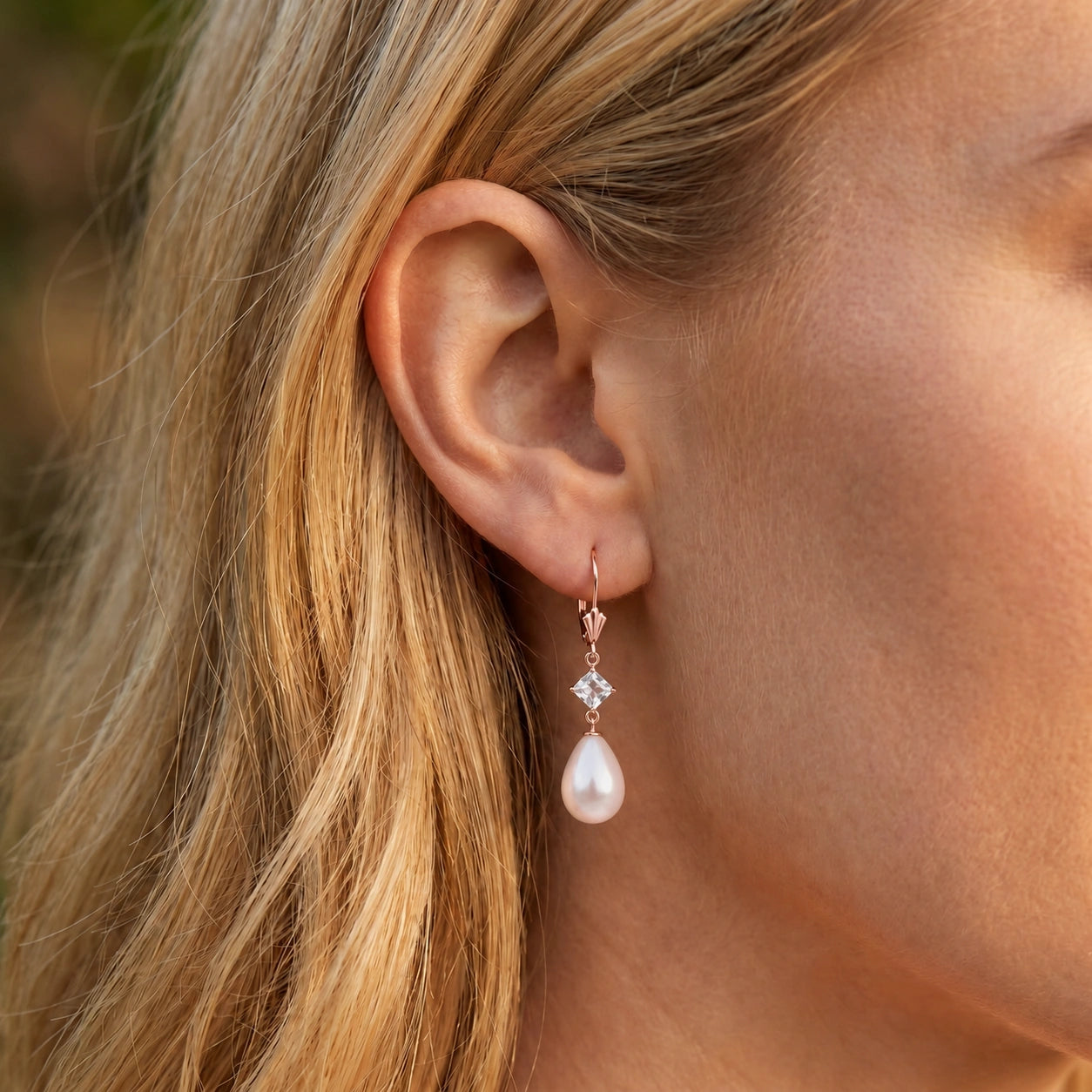 Rose Gold Petal Earrings Sapphire 10K — Fabiola