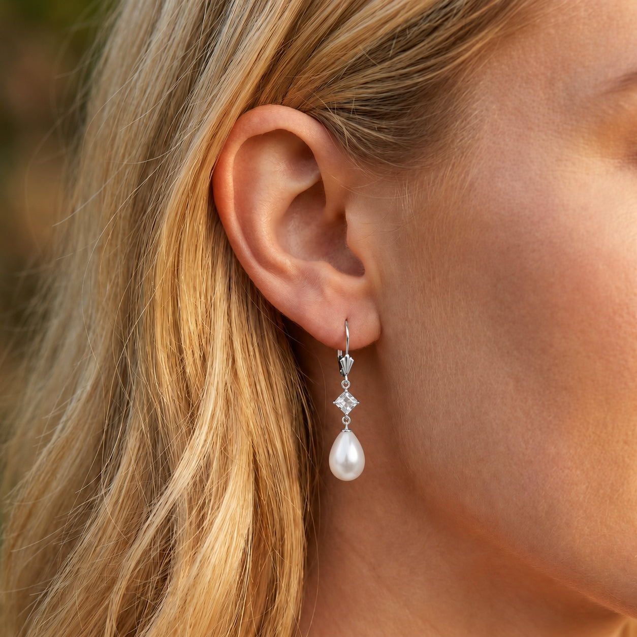 White Gold Petal Earrings White Topaz 10K — Fabiola
