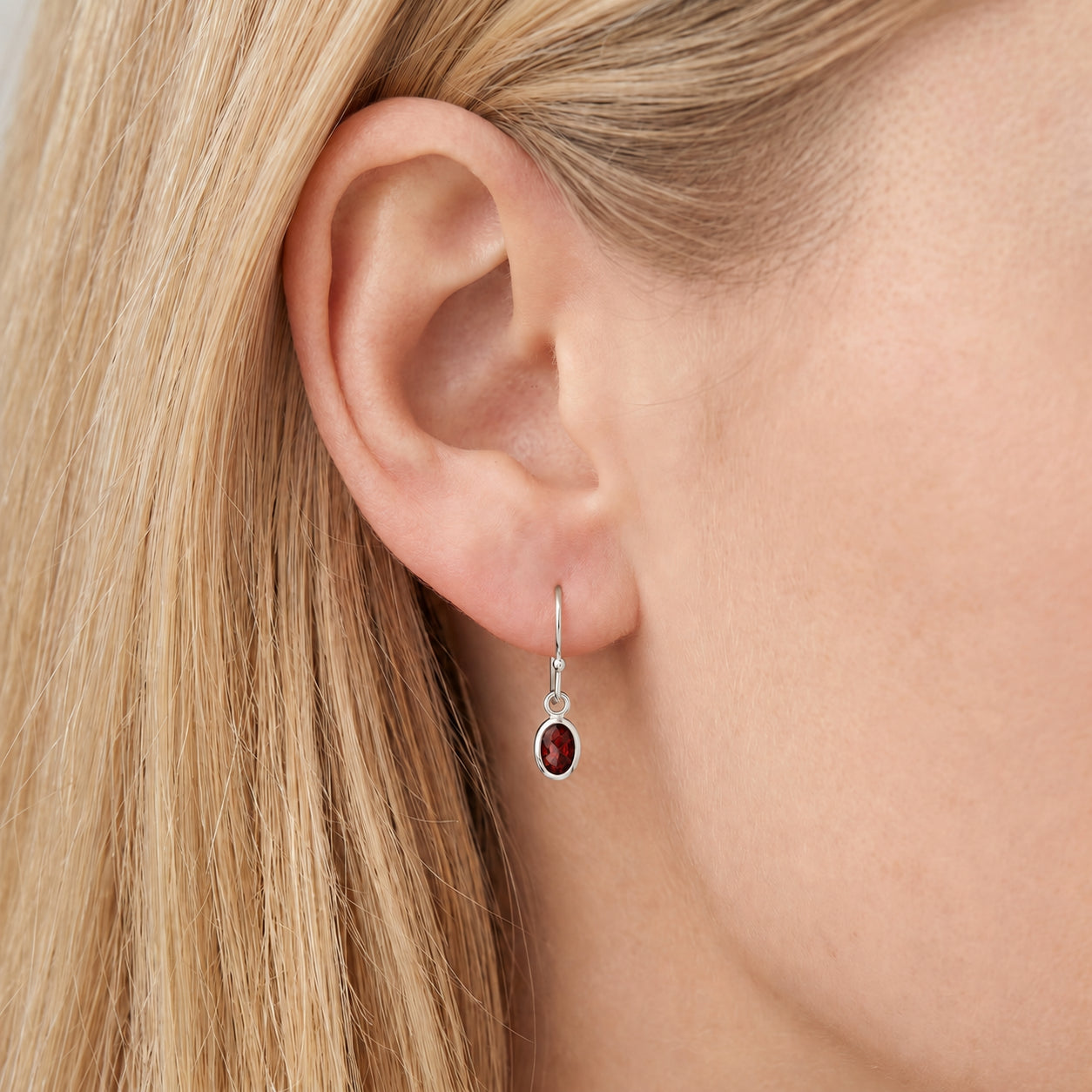 White Gold Earrings Amethyst 10K — Dalia
