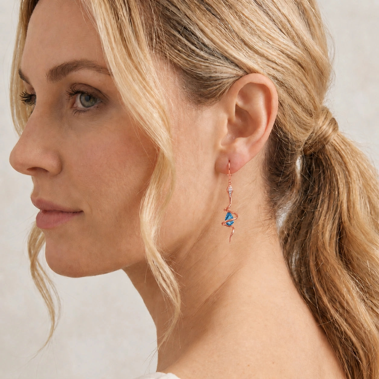 Rose Gold Blue Topaz & Diamond — Mariafioretta