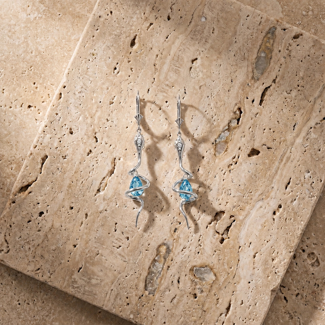 White Gold Blue Topaz & Diamond — Mariafioretta