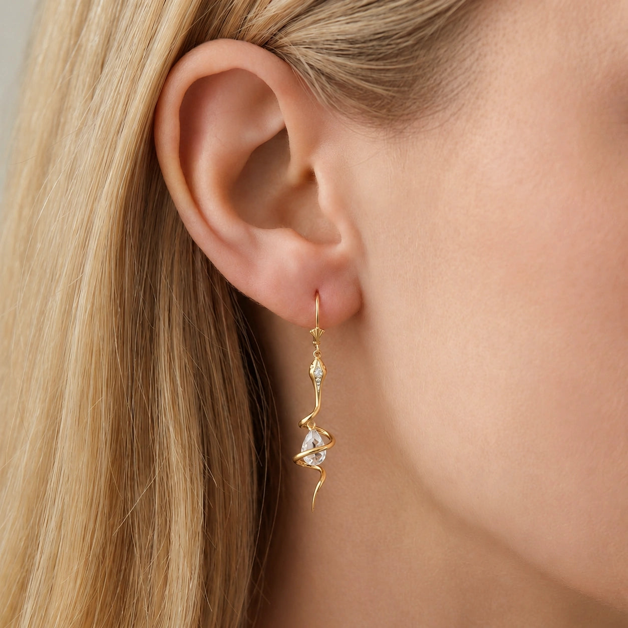 Yellow Gold Earrings Green Amethyst 10K — Gioia