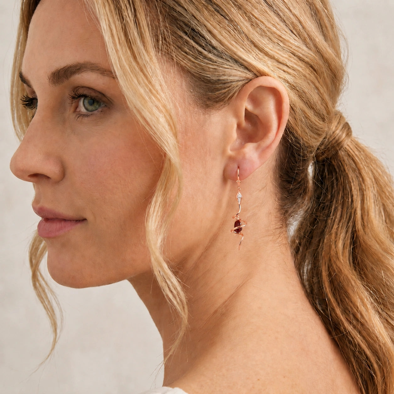 Rose Gold Earrings Ruby 10K — Gioia