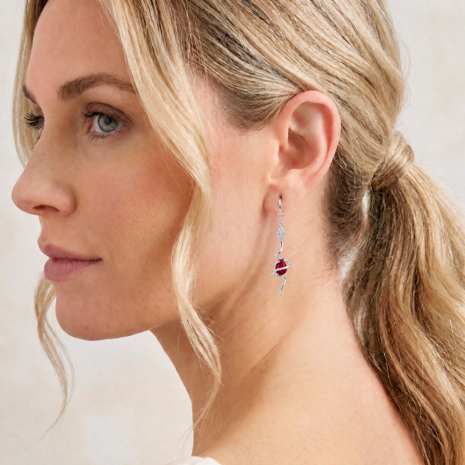 White Gold Earrings Ruby 10K — Gioia