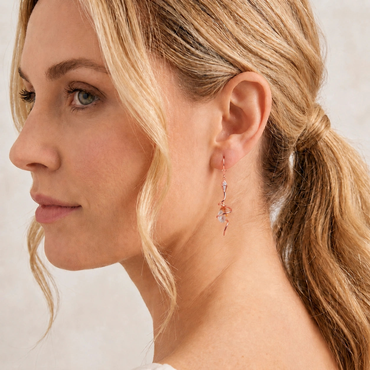 Rose Gold Earrings White Topaz 10K — Gioia