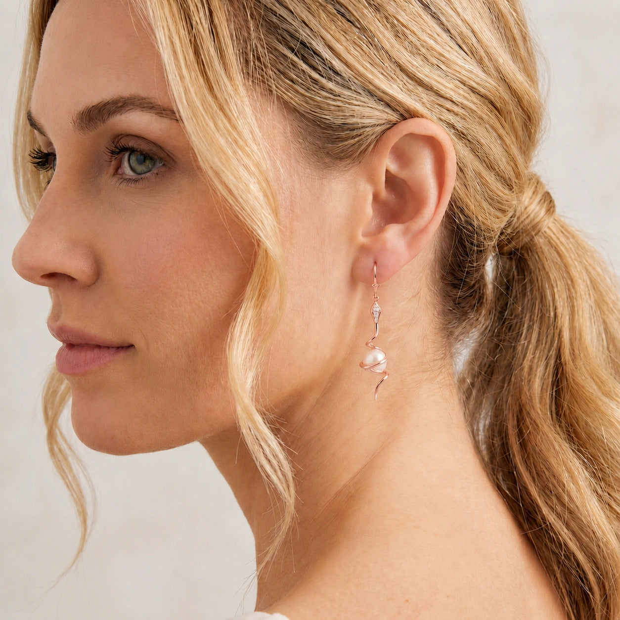 Rose Gold Earrings Pearl 10K — Gioia