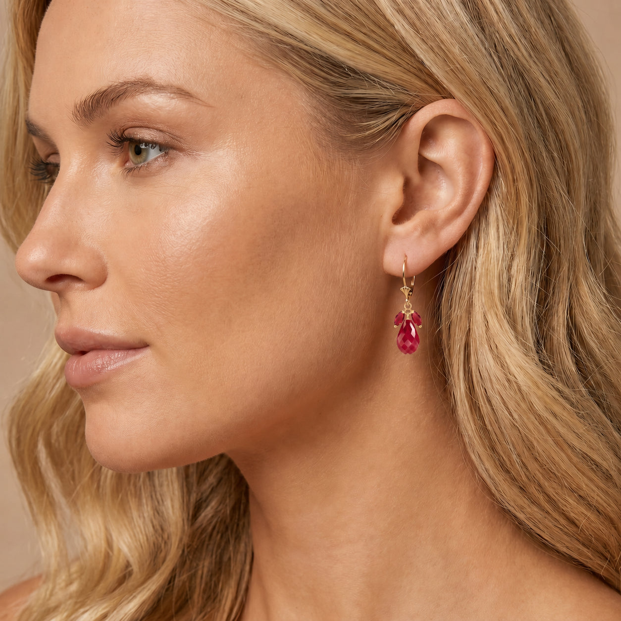 Yellow Gold Belle Earrings Ruby 10K — Italia