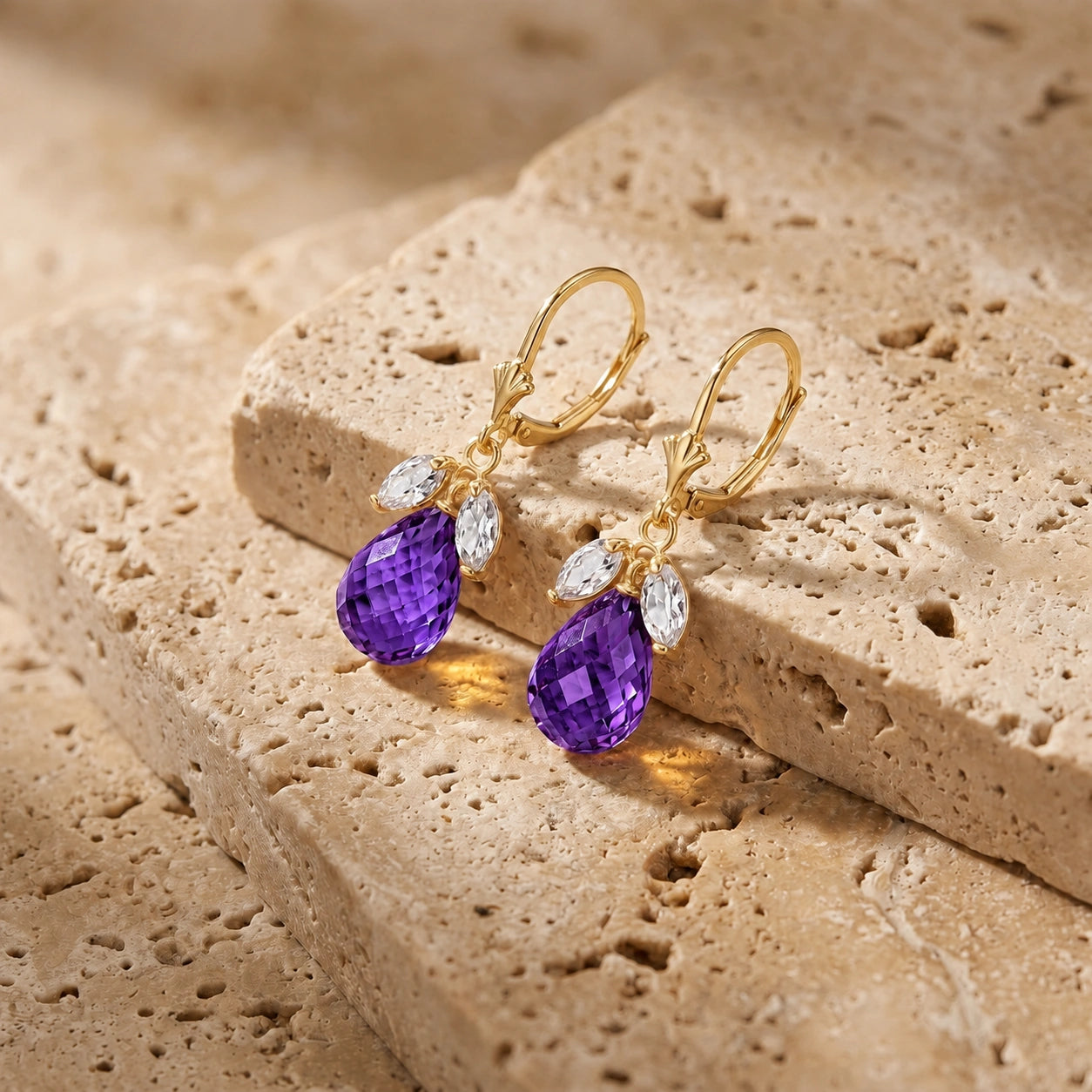 Yellow Gold Belle Earrings White Topaz 10K — Italia