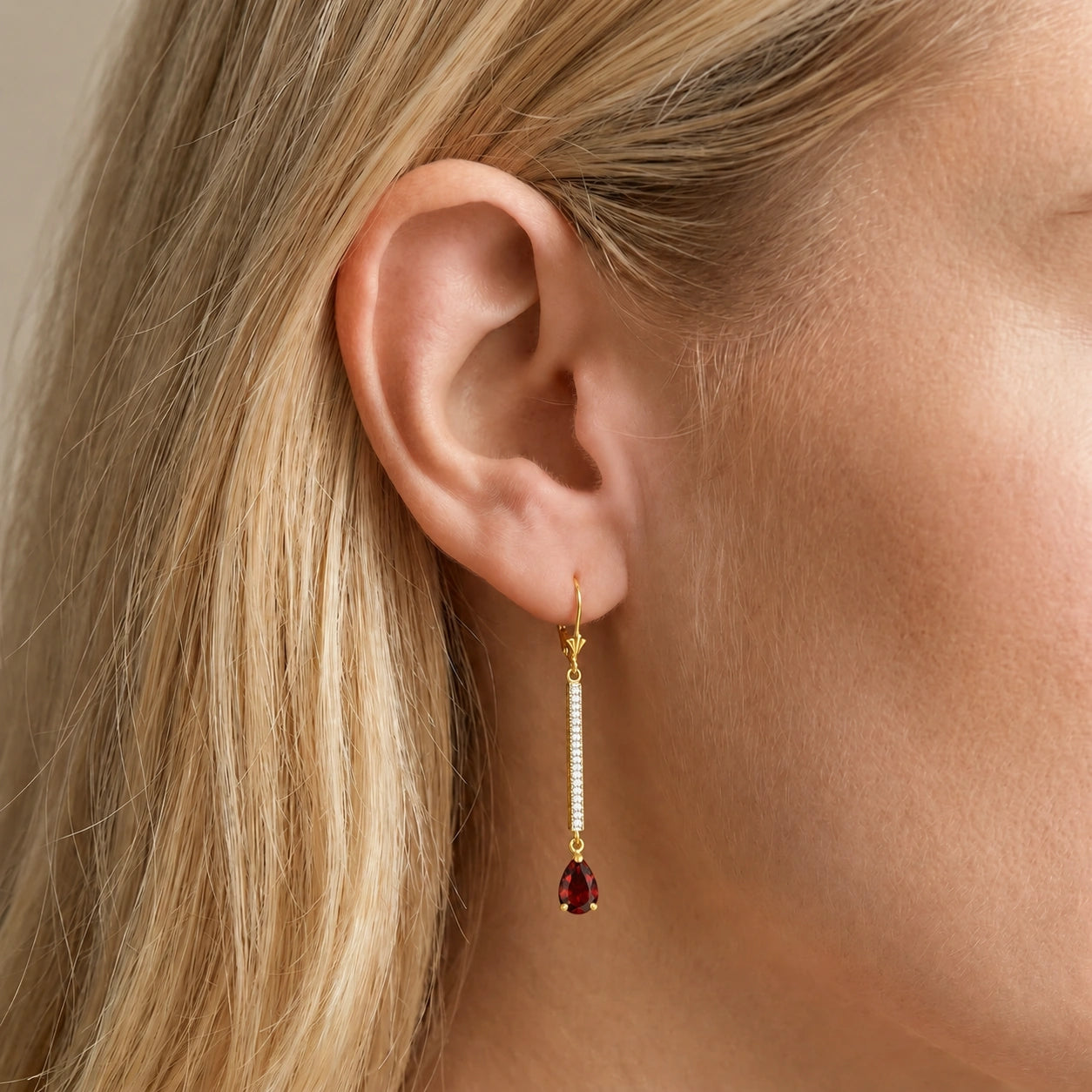 Yellow Gold Garnet & Diamond — Mariafosca