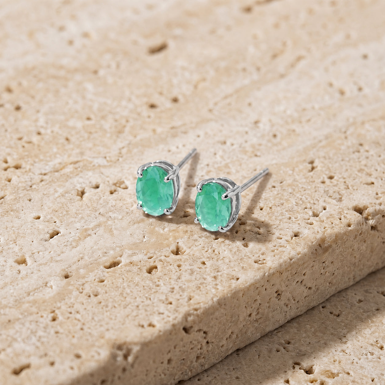 White Gold Belle Earrings Blue Topaz 10K — Genoveffa