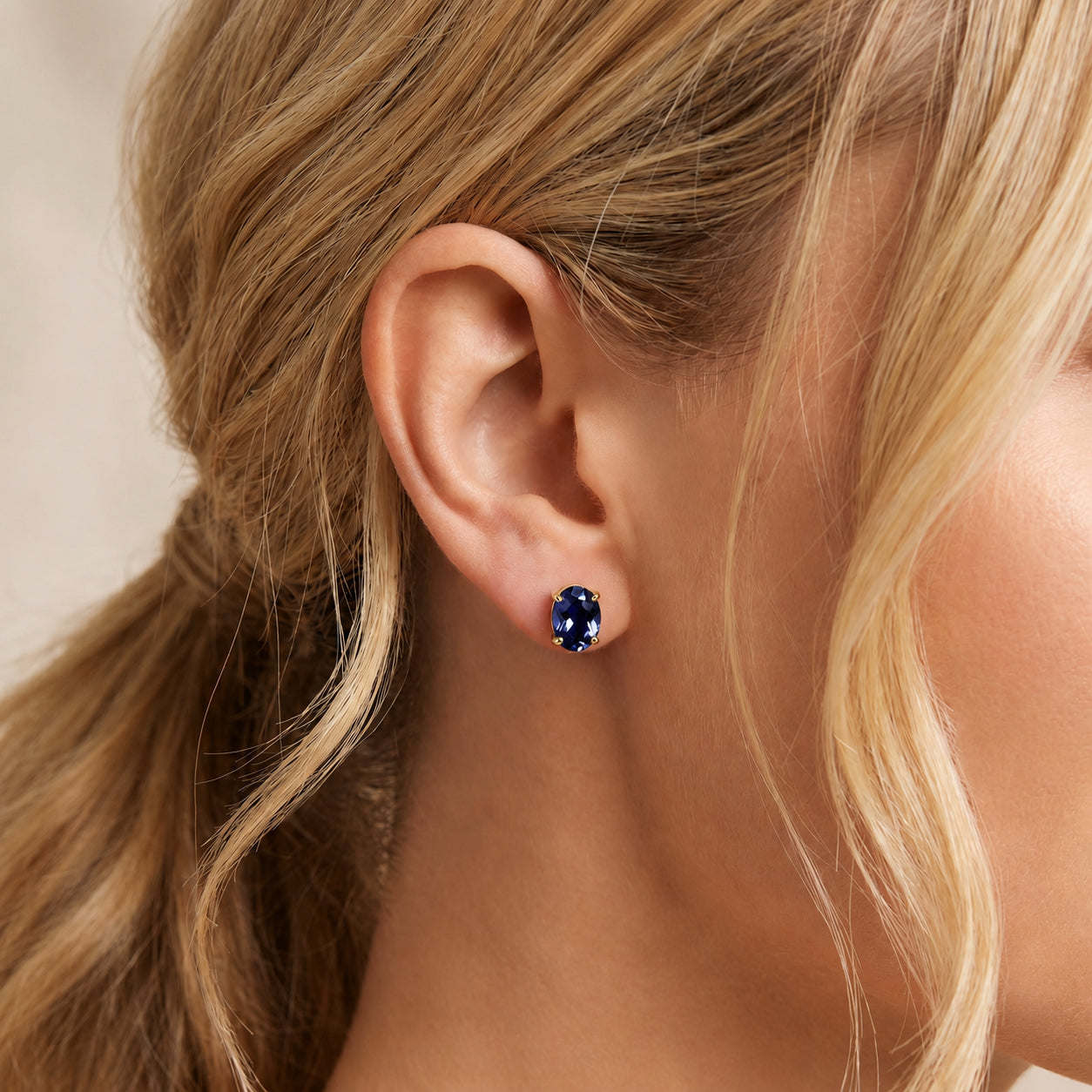 Yellow Gold Belle Earrings Opal 10K — Genoveffa