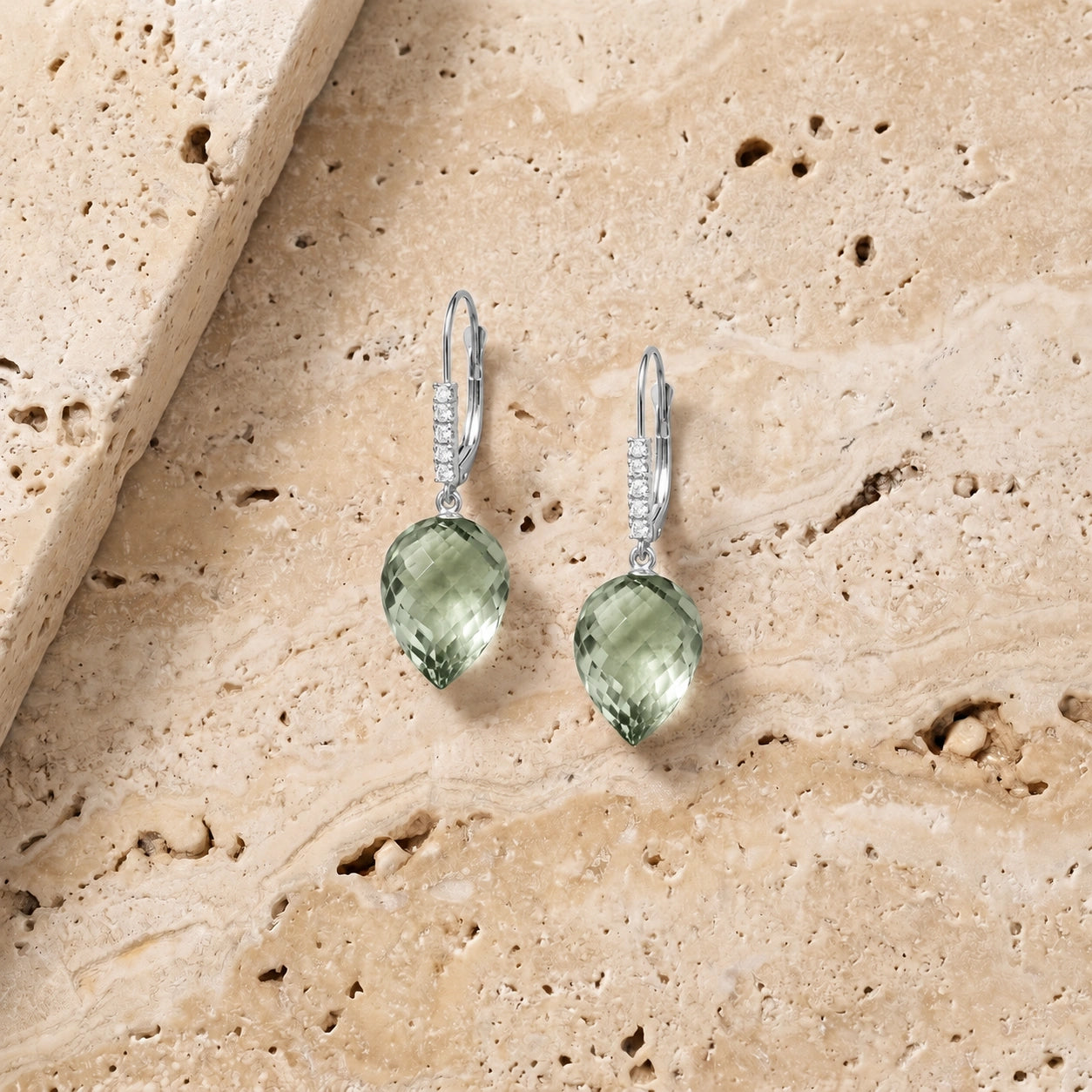 White Gold Belle Earrings Green Amethyst 10K — Nilde