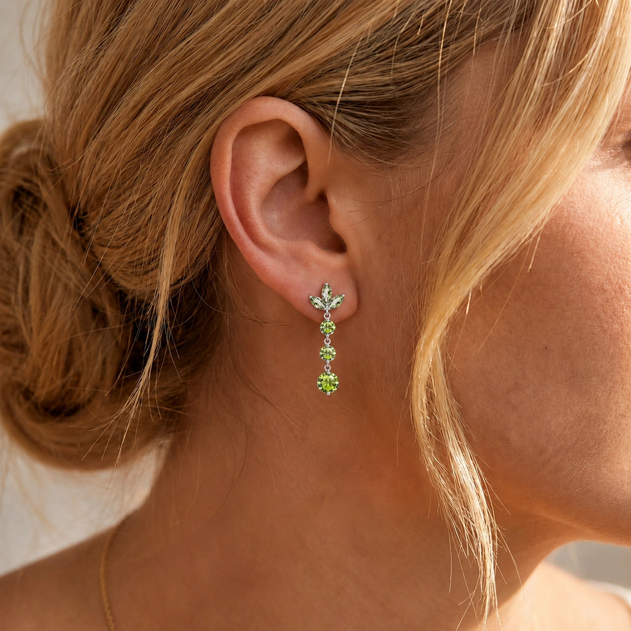 White Gold Peridot — Mariagaetana