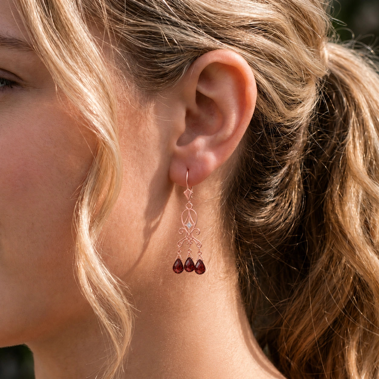 Rose Gold Garnet & Diamond — Mariagaia