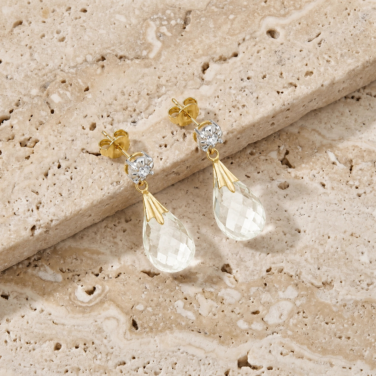 Yellow Gold White Topaz & Diamond — Mariageltrude