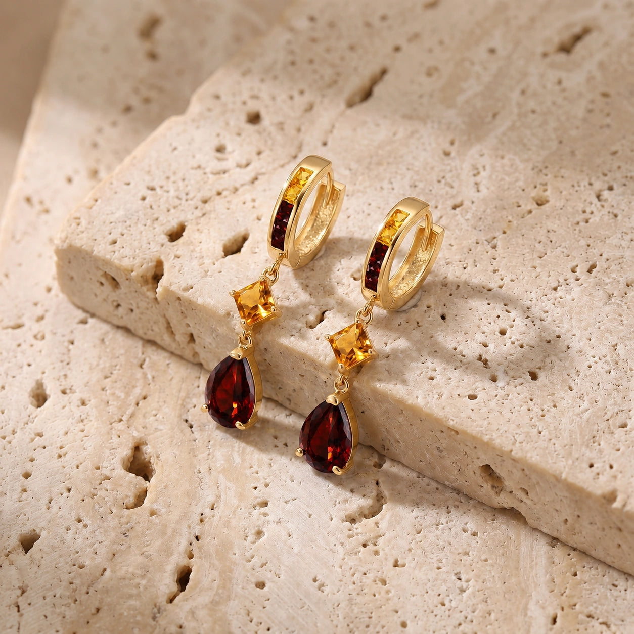 Yellow Gold Citrine & Garnet — Mariagemma