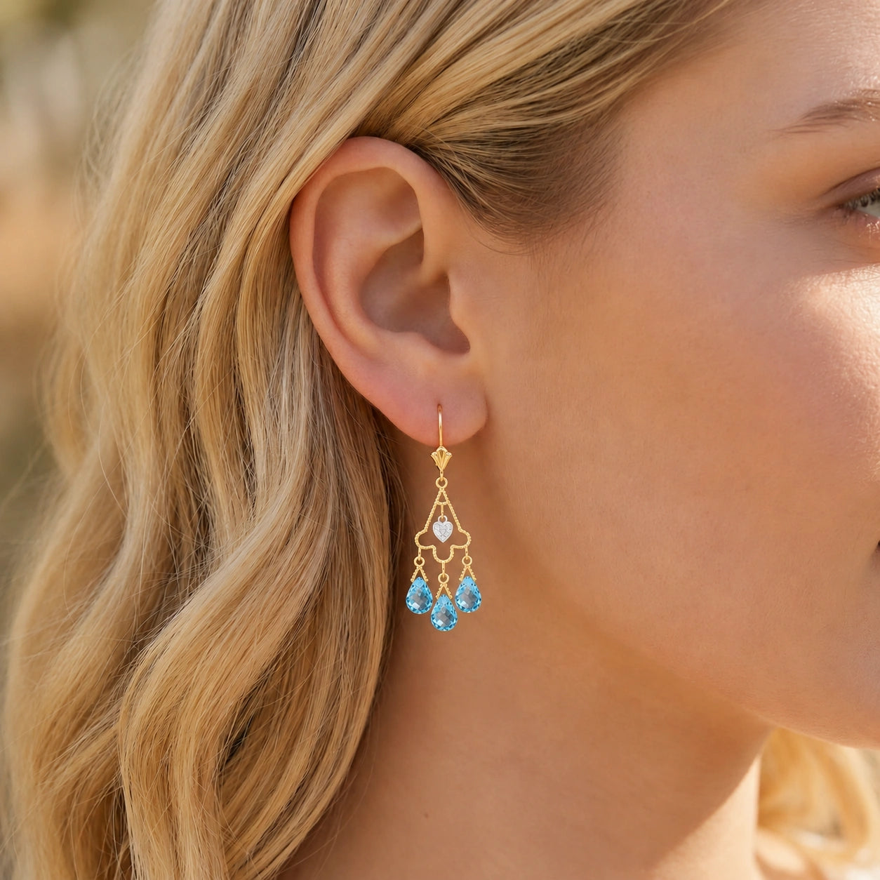 Yellow Gold Blue Topaz & Diamond — Mariagenoveffa