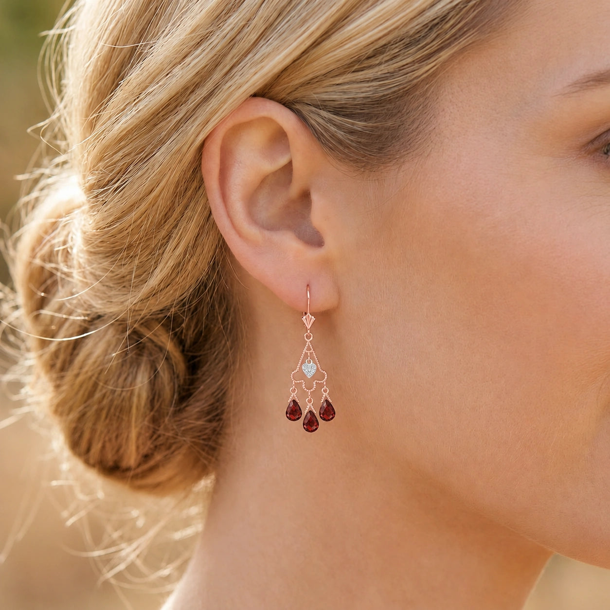 Rose Gold Garnet & Diamond — Mariagenoveffa