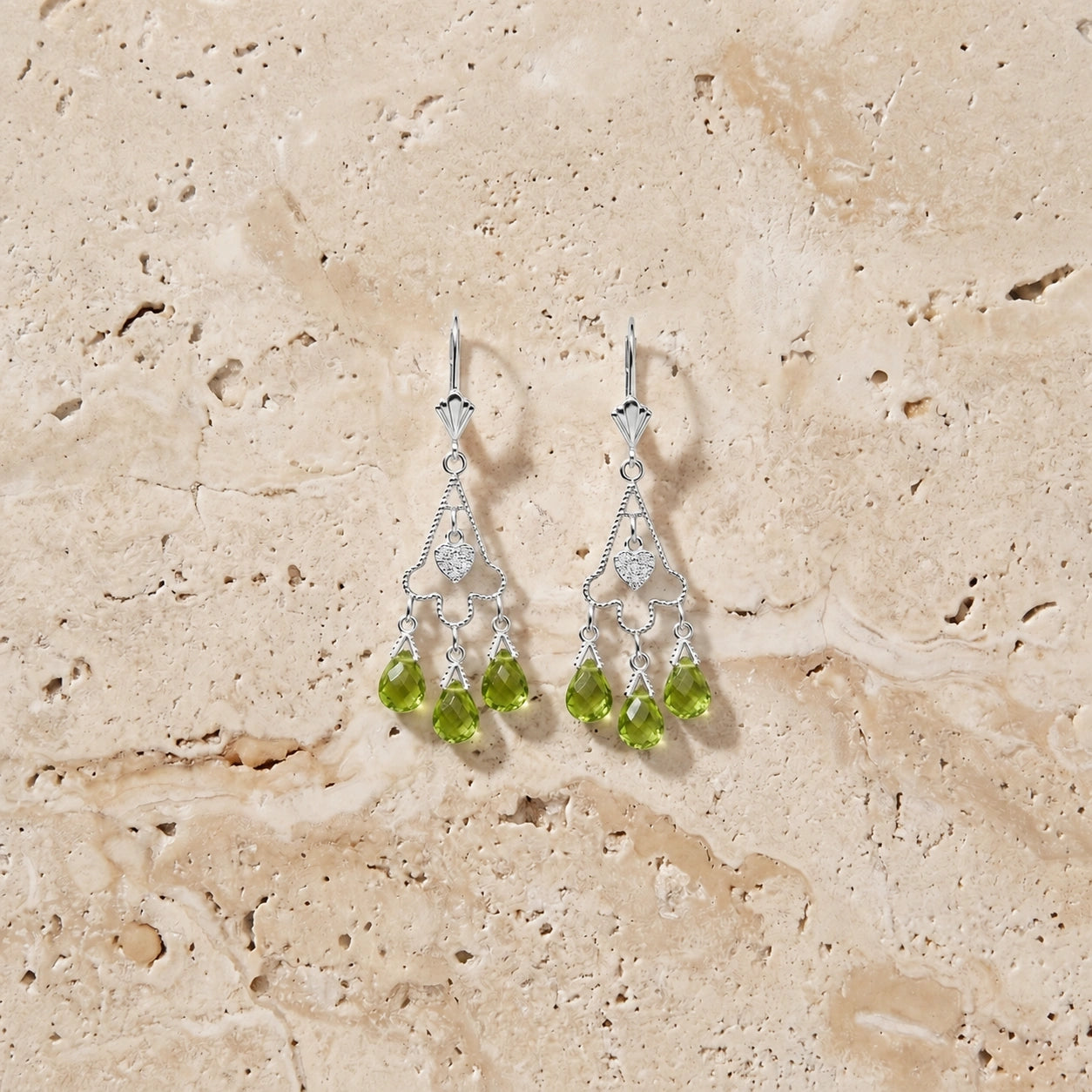 White Gold Peridot & Diamond — Mariagenoveffa