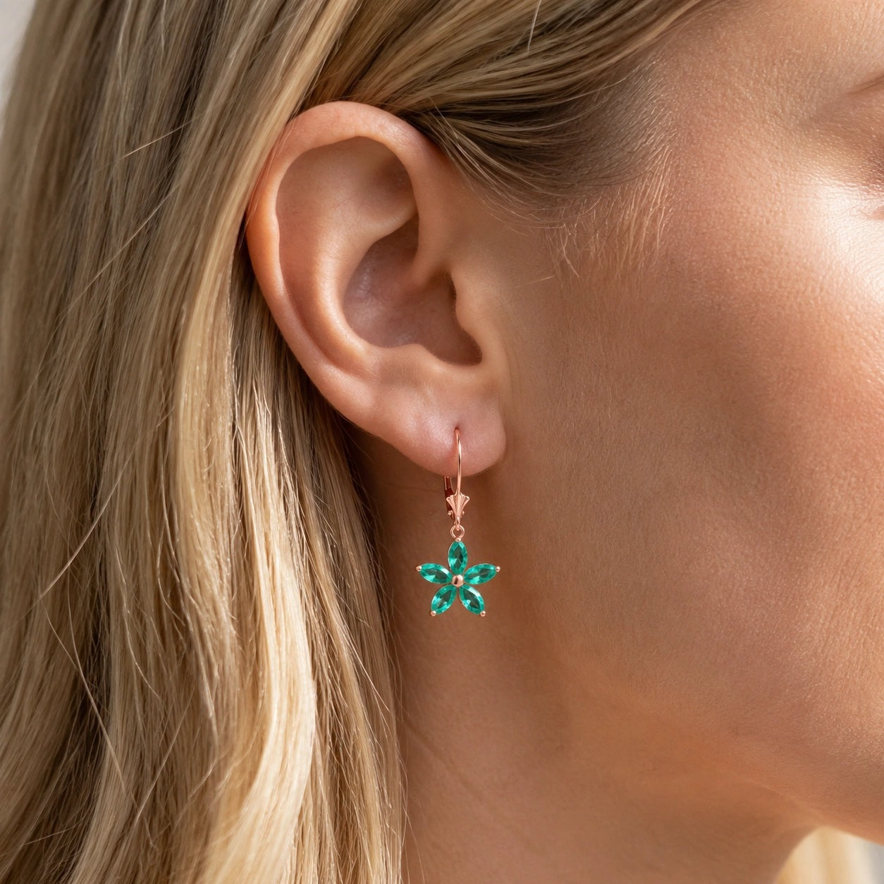 Rose Gold Heritage Earrings Emerald 10K — Stella
