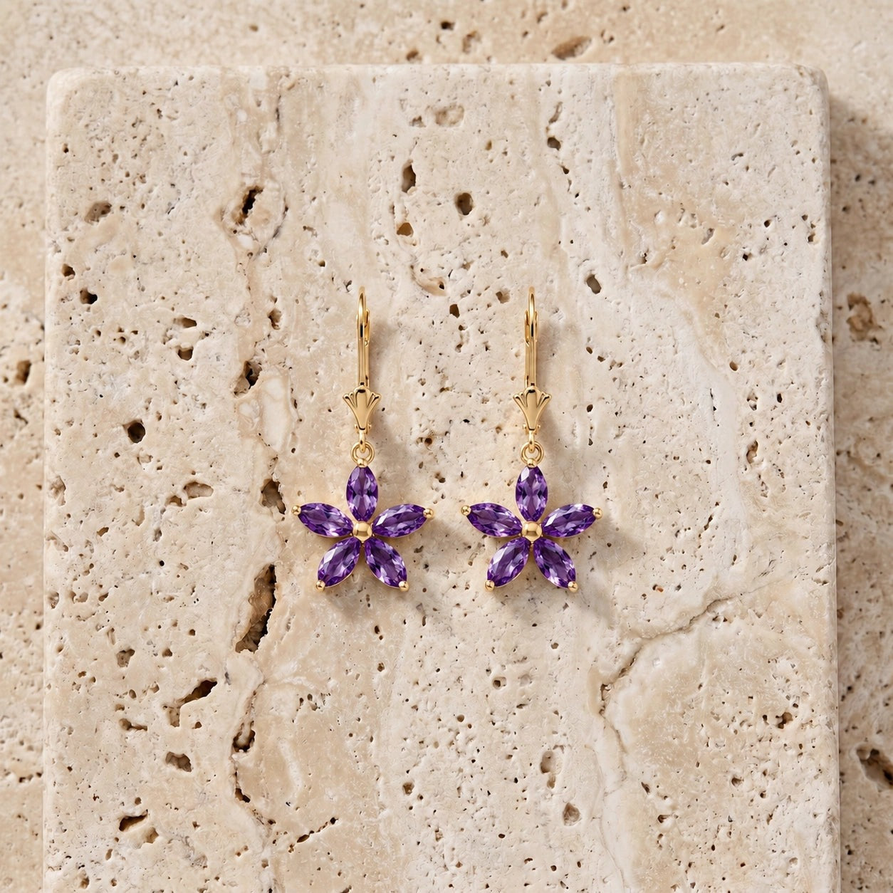 Yellow Gold Heritage Earrings Amethyst 10K — Stella